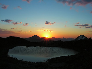 Image showing Decline above mountain lake