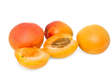 Image showing Apricots