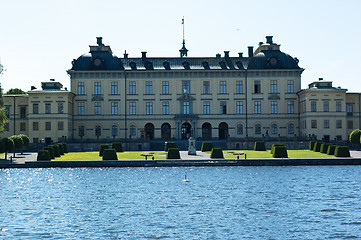 Image showing The Drottninghilms royale palace