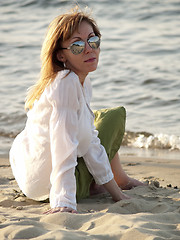 Image showing Lady on shore 