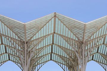 Image showing modern roof structure, lisbon station