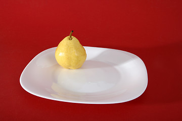 Image showing Yellow pear