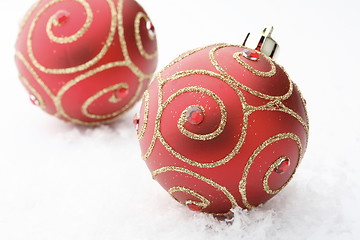 Image showing Red Christmas bauble decorations.