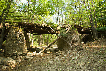 Image showing The old bridge