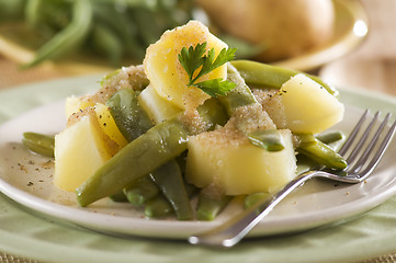 Image showing Potato with green beans