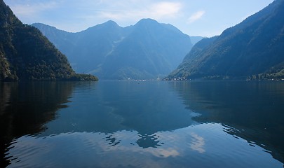 Image showing Alpine Hallstatter Lake in Salzkammergut, Austria