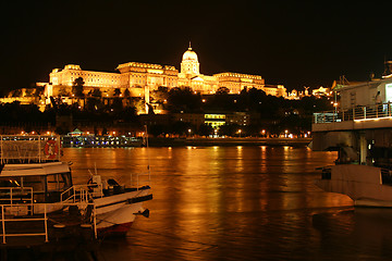 Image showing Budapest Castle by night