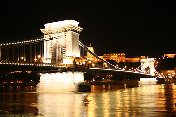 Image showing Chain bridge at night - Budapest, Hungary