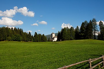 Image showing Medieval Mauterndorf castle among lush green meadows in Austria