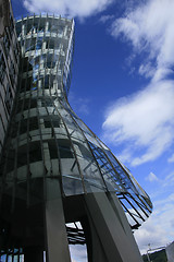 Image showing dancing house in the Prague