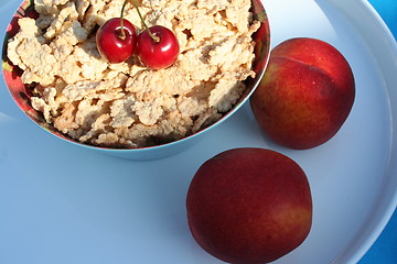 Image showing Cornflakes and fruits