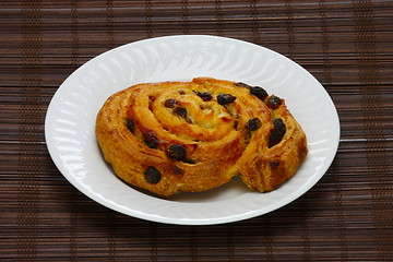 Image showing delicious bun  on plate