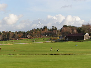 Image showing Golf traning