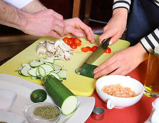 Image showing cutting vegetables