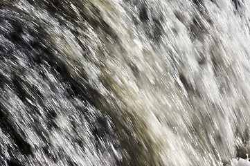 Image showing Flowing water