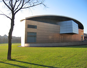 Image showing Modern building