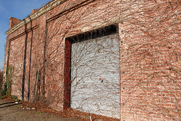 Image showing Garage door