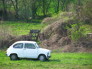 Image showing Old white car