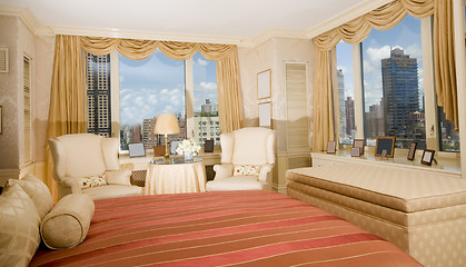 Image showing master bedroom with sitting area in penthouse new york