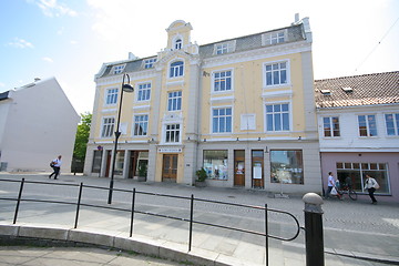 Image showing The Town Hall in Florø