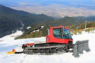 Image showing Snow groomer polar