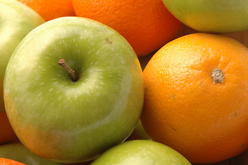 Image showing green apples navel oranges