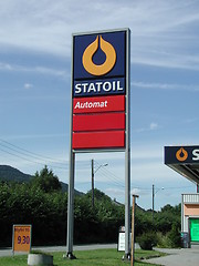 Image showing Statoil sign