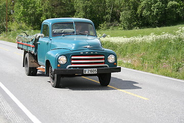 Image showing Old car