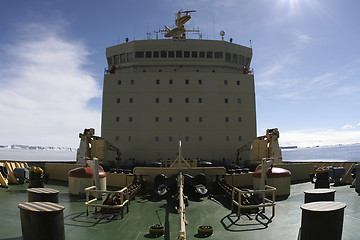 Image showing View from the bow