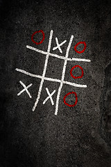 Image showing Noughts and Crosses game