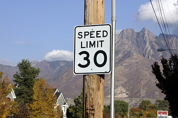 Image showing Speed Limit 30