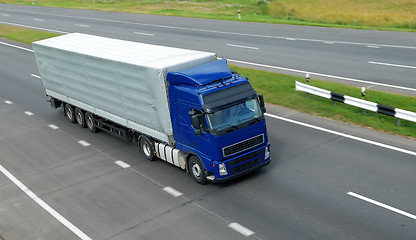 Image showing blue lorry with grey trailer (upper view)