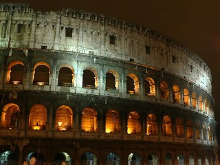 Image showing Night colosseum