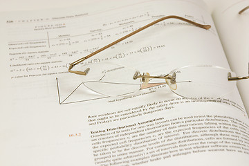 Image showing Glasses and the Statistics (DOF)