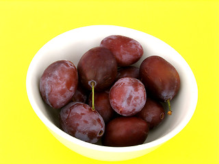 Image showing plums