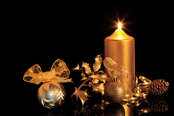Image showing   Golden Christmas Decorations