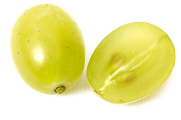 Image showing Sliced green grape