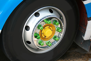 Image showing Bus wheel