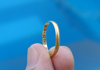 Image showing Golden ring