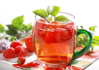 Image showing Refreshing summer drink