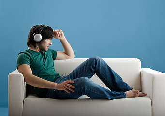 Image showing Listening