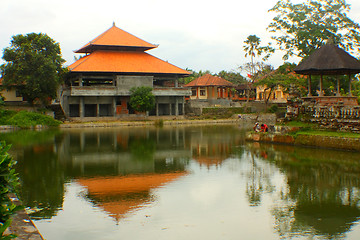 Image showing Lake Temple