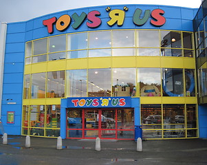 Image showing TOYS R US