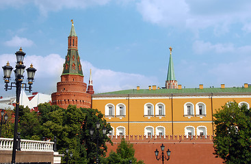 Image showing The Kremlin wall with Arsenal tower