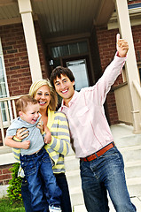 Image showing Excited family at home