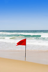 Image showing Red flag at the beach.