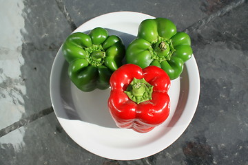 Image showing Red and Green Bell Peppers