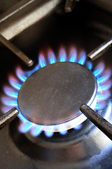Image showing Lit gas cooker ring