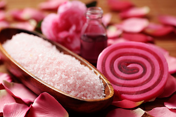 Image showing bath salt with rose