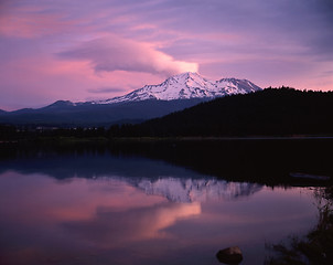 Image showing Mount Shasta